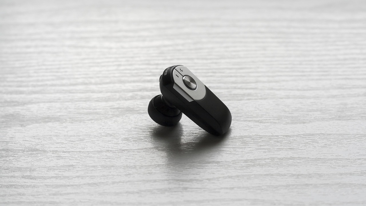 découvrez nos écouteurs sans fil offrant un son de haute qualité, un confort optimal et une liberté de mouvement pour une expérience audio exceptionnelle au quotidien.