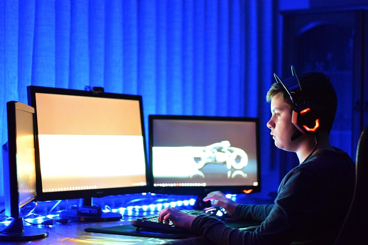 découvrez la meilleure souris de gaming en 2025 : performance, précision et confort pour tous les joueurs exigeants.